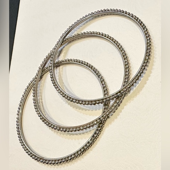 VINTAGE Dark Silver Set Of Three Bangle Bracelets - Picture 2 of 7